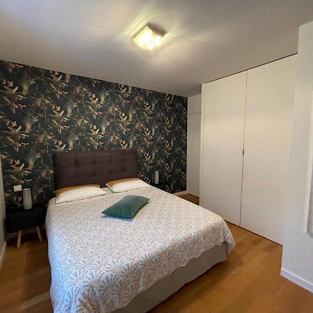 Chez Cathy Et Leo Bed & Breakfast ดีน็อง ภายนอก รูปภาพ