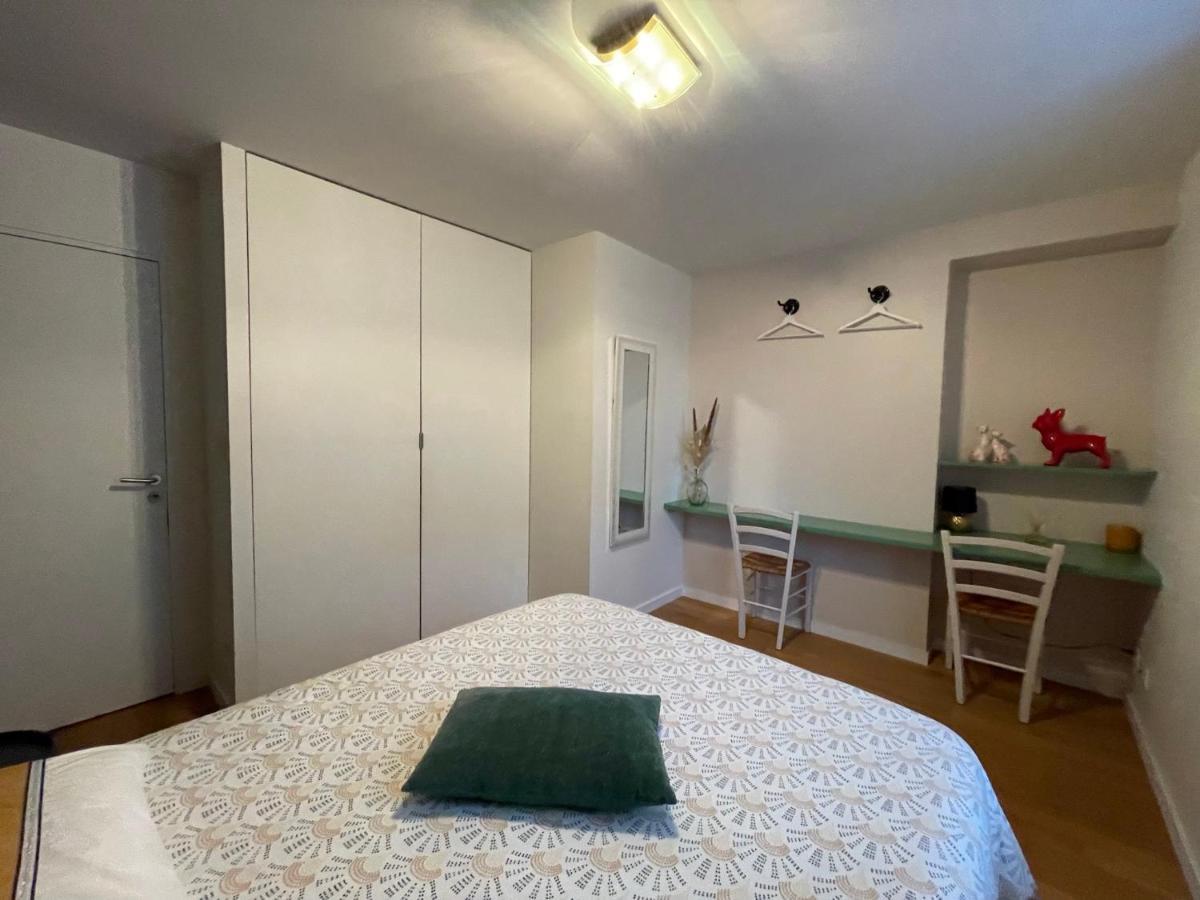 Chez Cathy Et Leo Bed & Breakfast ดีน็อง ภายนอก รูปภาพ